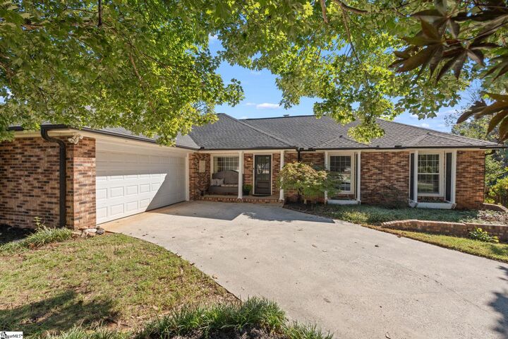 Property Photo:  800 Butler Springs Road  SC 29615 