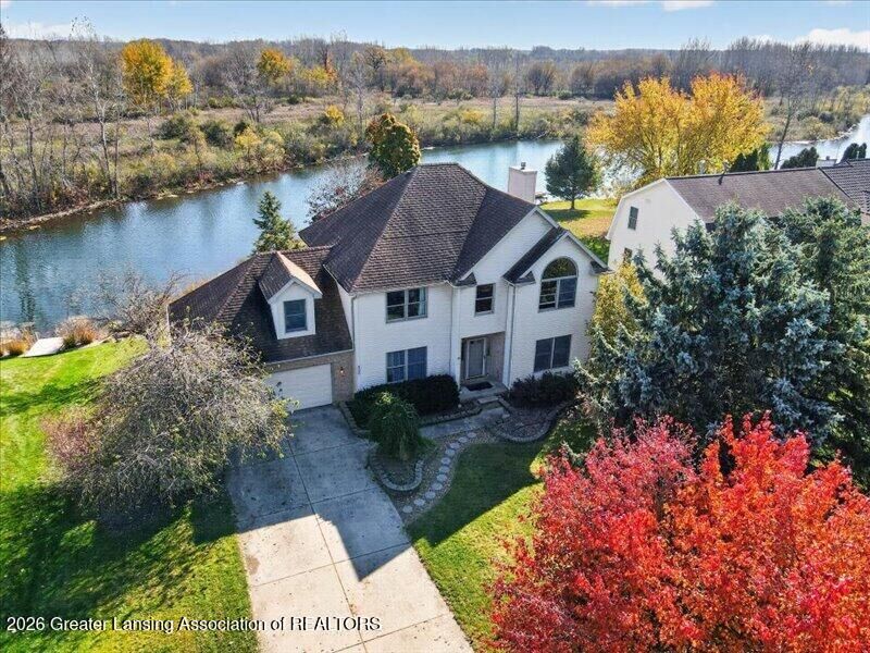 Property Photo:  956 Chads Way  MI 48813 