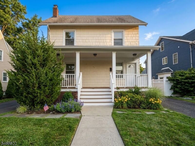 Property Photo:  634 W Broad St  NJ 07090 