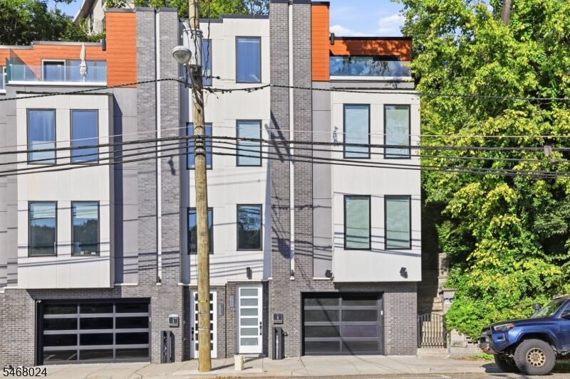 Property Photo: 369 Park Ave NJ 07086