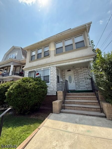 Property Photo: 86 Mapes Ave NJ 07112