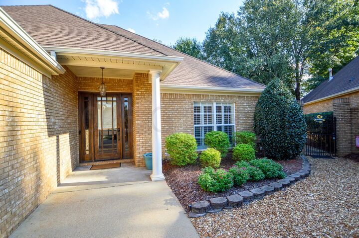 Property Photo:  115 Chelsia Way  MS 39759 