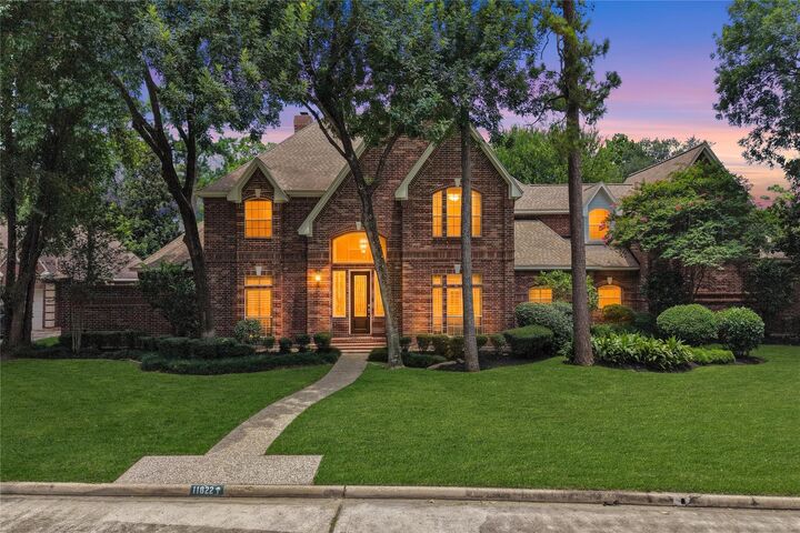 Property Photo:  11822 Primwood Drive  TX 77070 