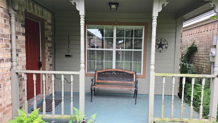 Property Photo:  1512 Bryant Way  TX 77706 