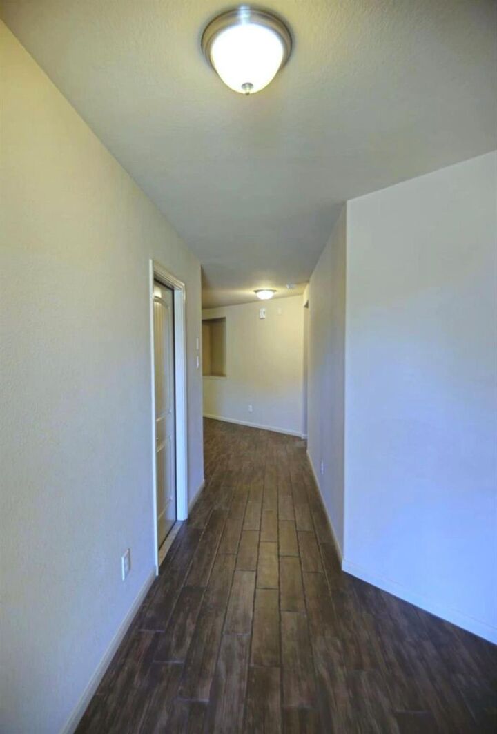 Property Photo: 2026 Naplechase Crest Drive TX 77373