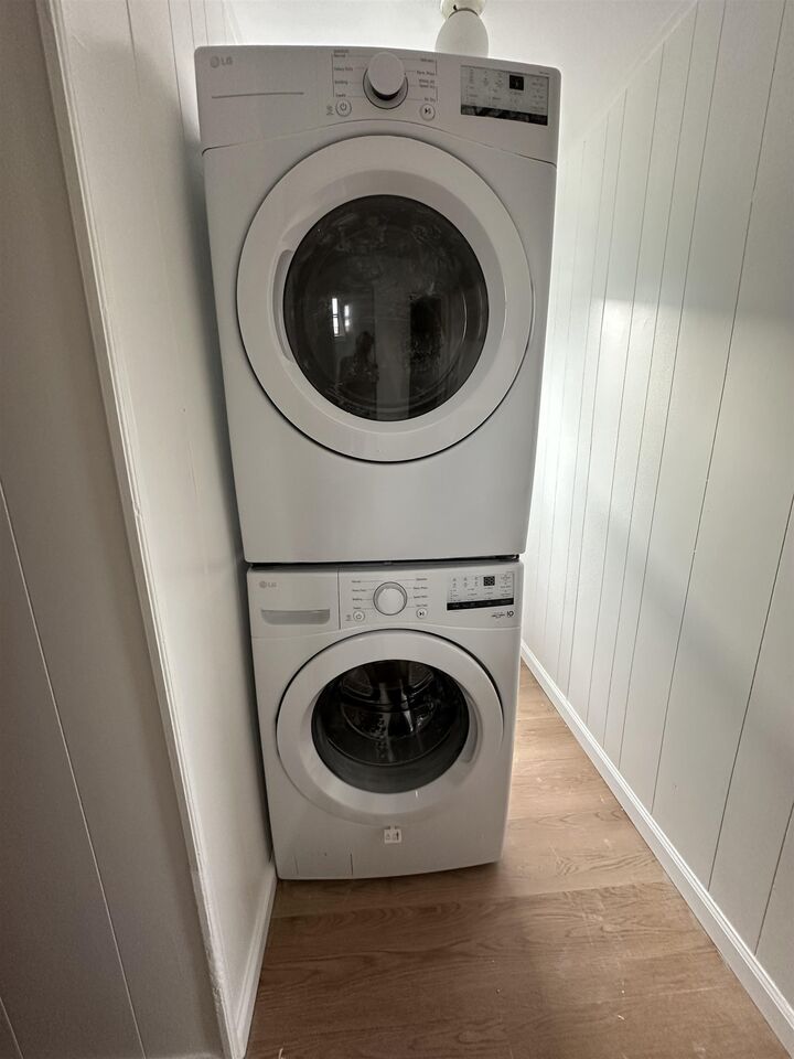 Property Photo:  79 West 52nd St 2  NJ 07002-0000 
