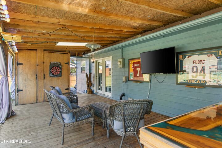 Property Photo: 168 Pack St TN 37757