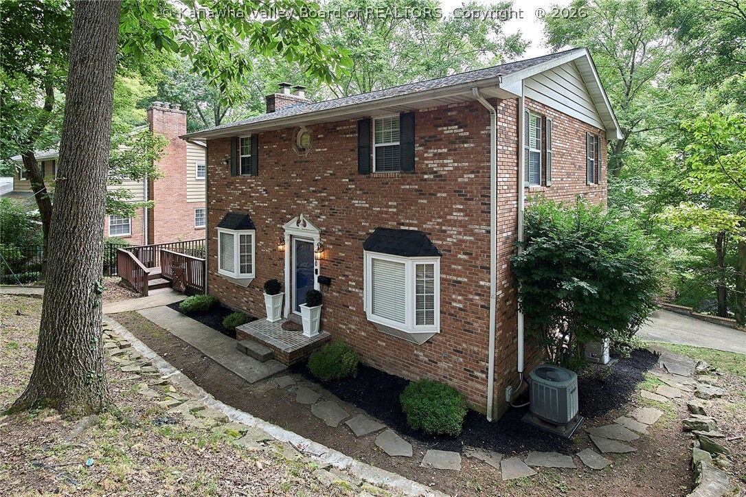 Property Photo:  60 Abney Circle  WV 25314 