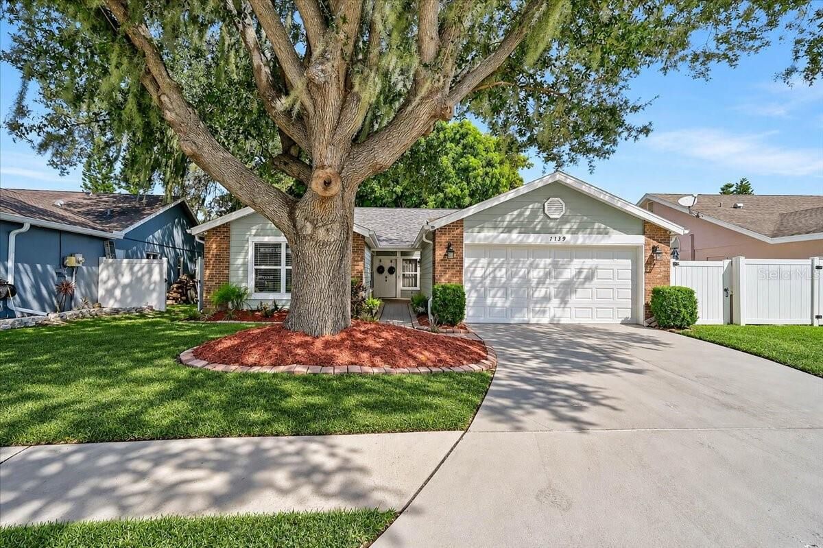 Property Photo:  7739 33rd Lane E  FL 34243 