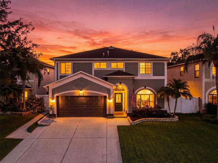 Property Photo: 1726 Split Fork Drive FL 34677
