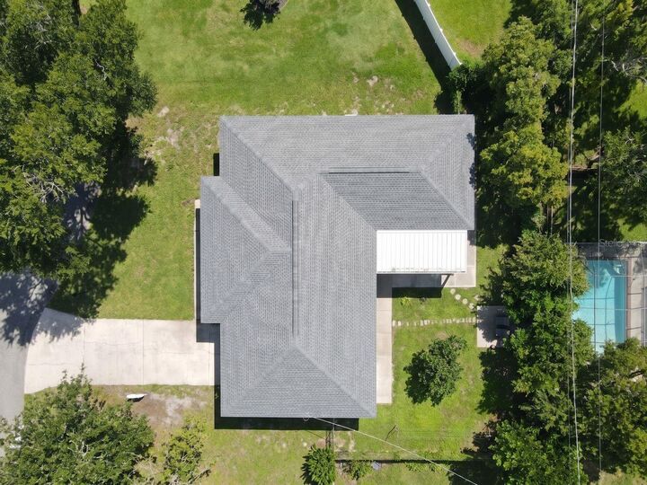 Property Photo: 128 Lagoon Road FL 33884