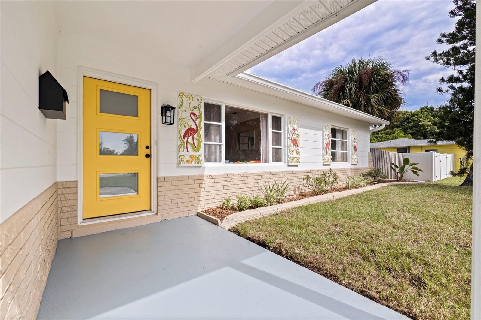 Property Photo:  801 65th Avenue S  FL 33705 