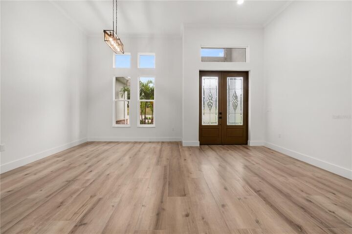 Property Photo:  1613 Tuscany Court  FL 33872 