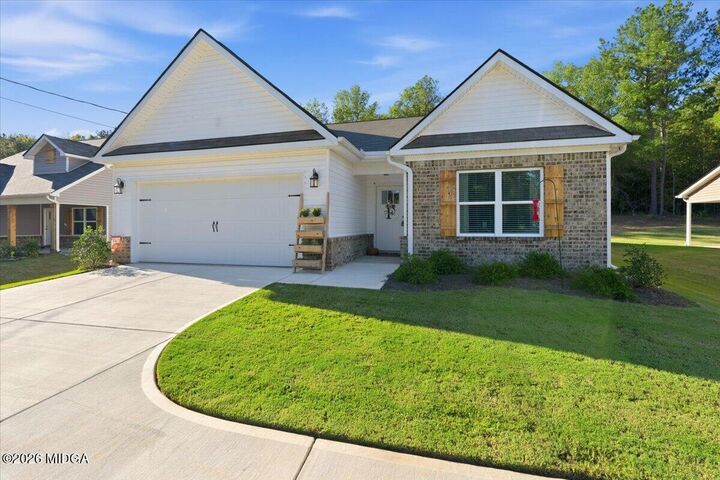 Property Photo:  126 Allen Green Drive  GA 31032 