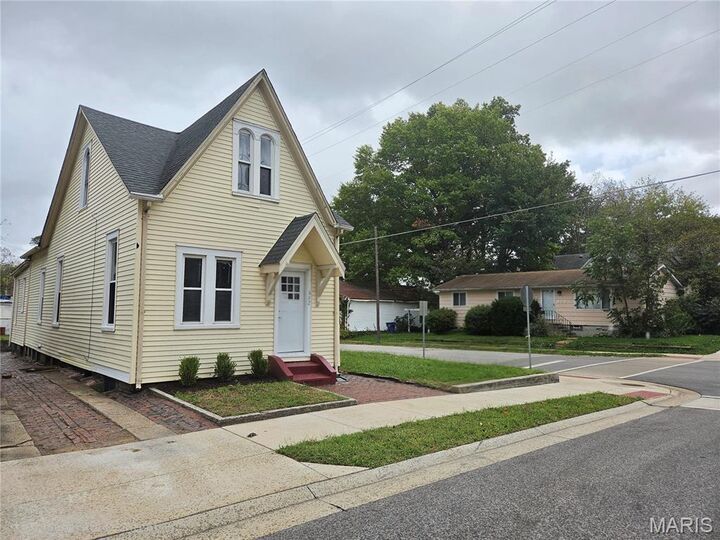 Property Photo:  622 S Church Street  IL 62220 