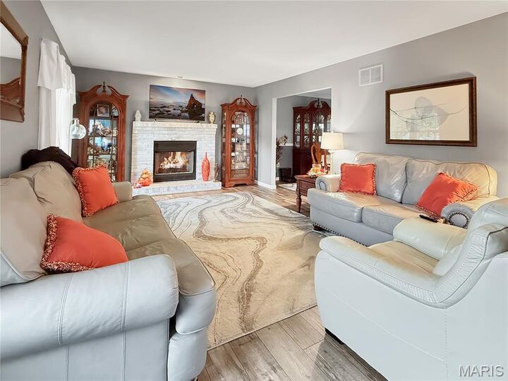 Property Photo:  9 Davis Woods  IL 62234 