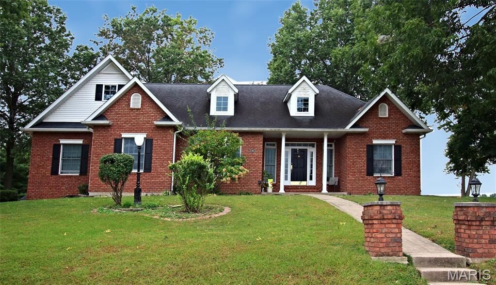 Property Photo:  240 Michael Drive  IL 62294 