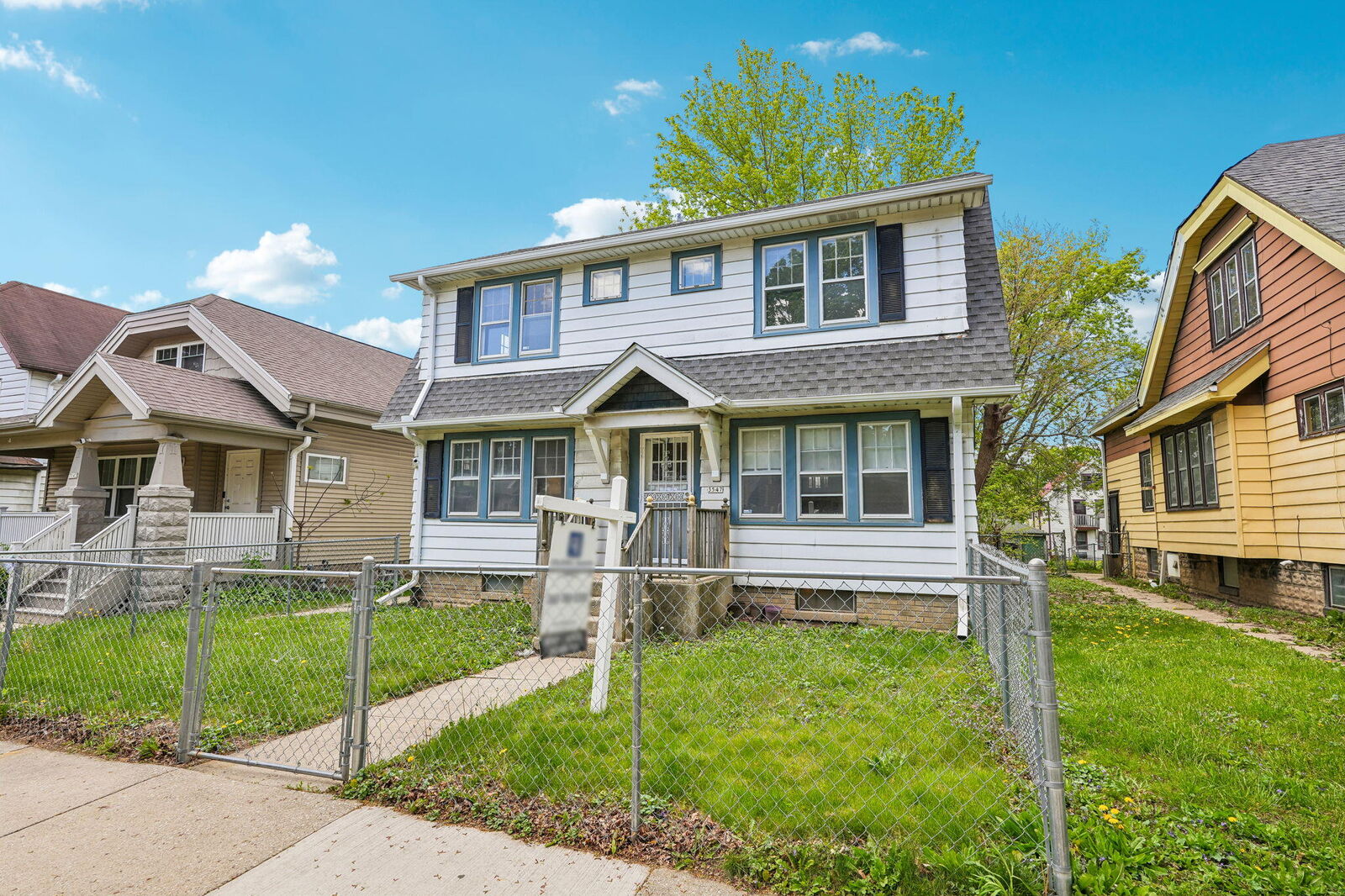 Property Photo:  3547 N 14th St  WI 53206 