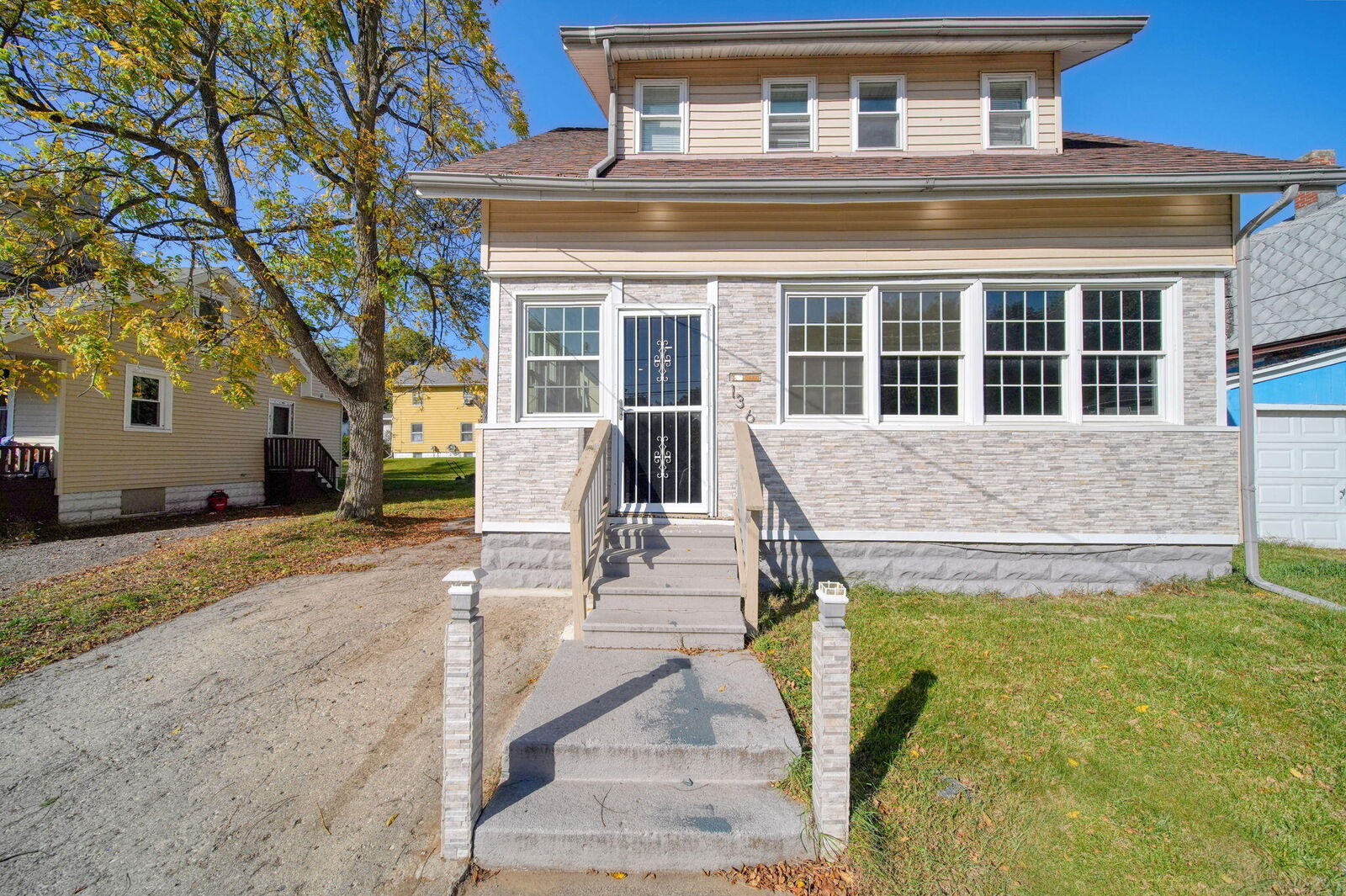 Property Photo: 136 W High Street MI 49203
