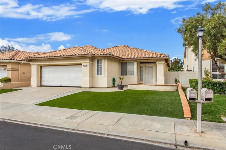 Property Photo: 1619 Fairway Oaks Avenue CA 92220