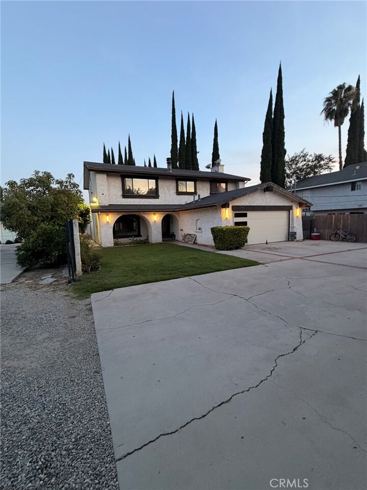 Property Photo: 20054 Arminta CA 91306