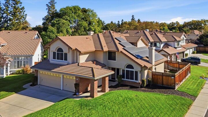 Property Photo: 761 Petrig Street CA 95376