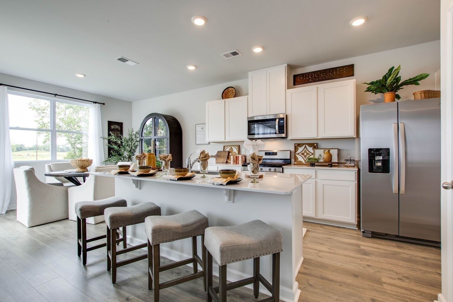 Property Photo:  2216 Cheltenham Place  TN 38401 