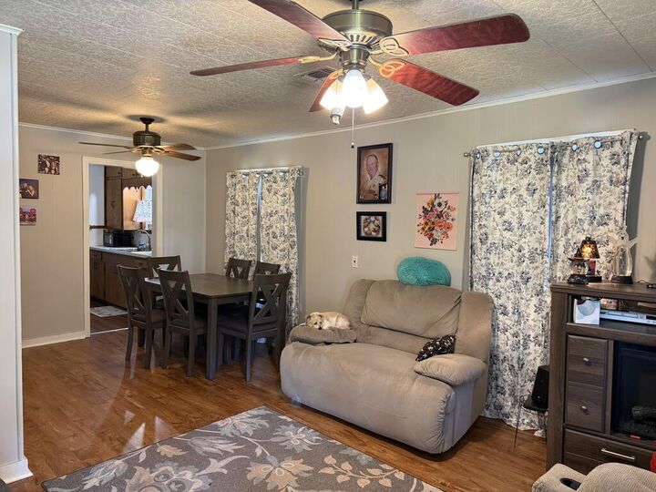 Property Photo: 408 Marion Street TX 75904