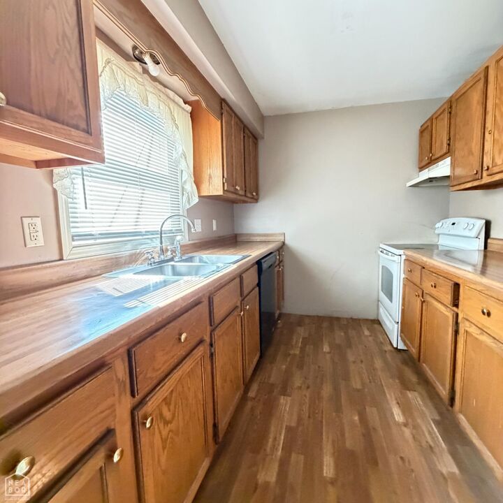 Property Photo:  511 Ridgecrest Street  AR 72401 