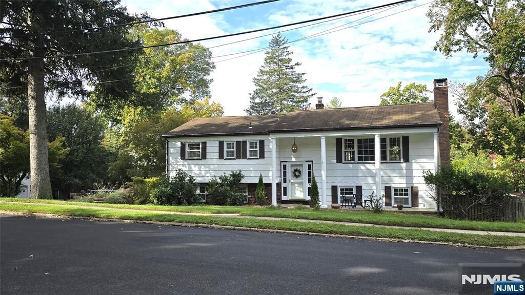 Property Photo:  5 Cedar Street  NJ 07642 