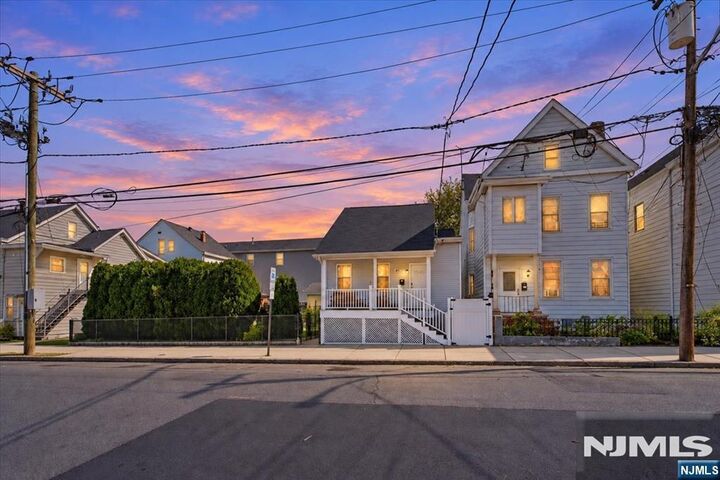 Property Photo:  87 17th Street  NJ 07524 