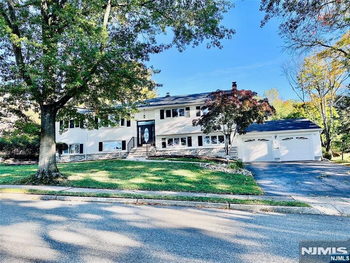 Property Photo:  48 Seminole Avenue  NJ 07470 