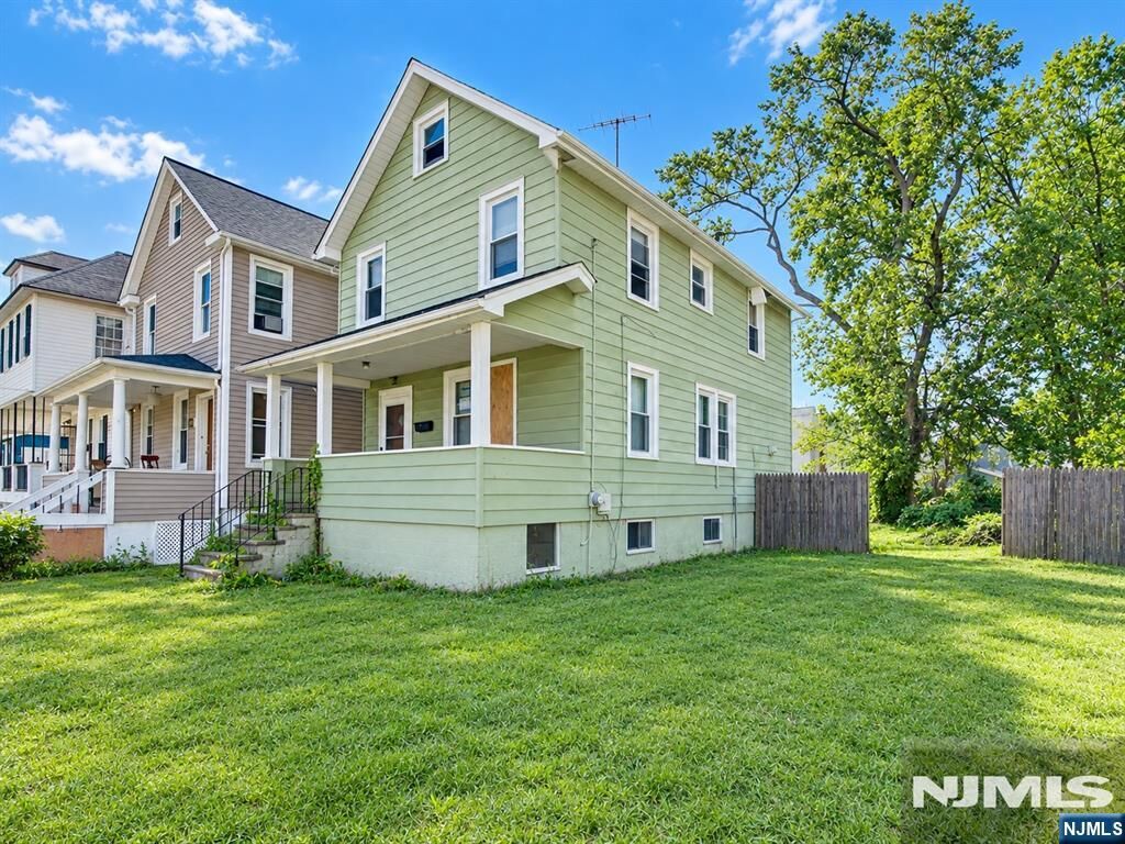 Property Photo:  181 Berdan Place  NJ 07601 
