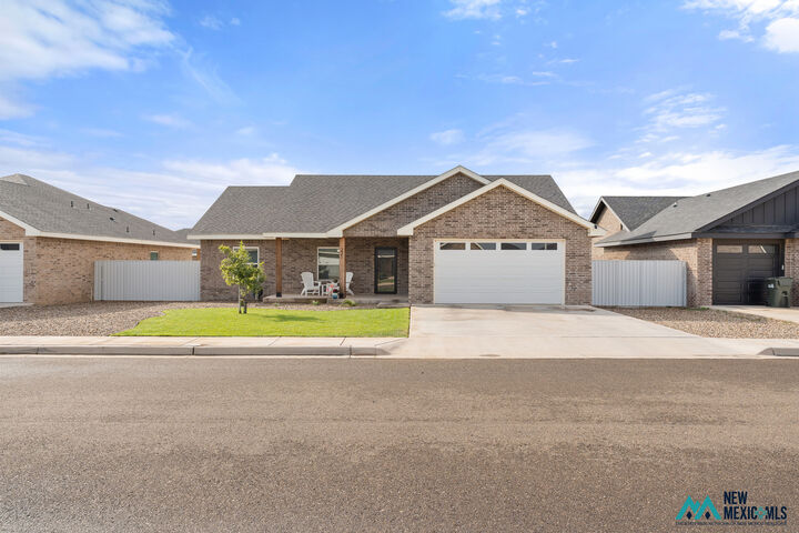 Property Photo:  221 Abbey Rd  NM 88101 