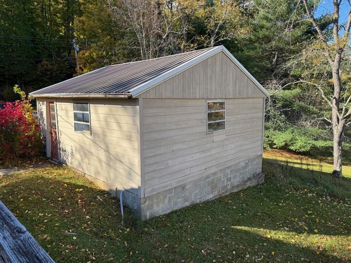 Property Photo: 169 Cass Mill Road NH 03222