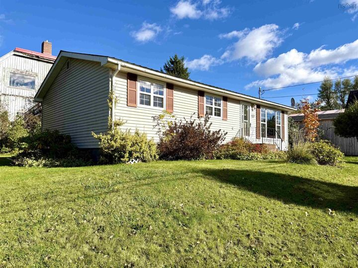 Property Photo:  10 Chapel Street  NS B0M 1X0 
