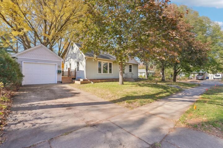 Property Photo: 117 Linden Street N MN 55057