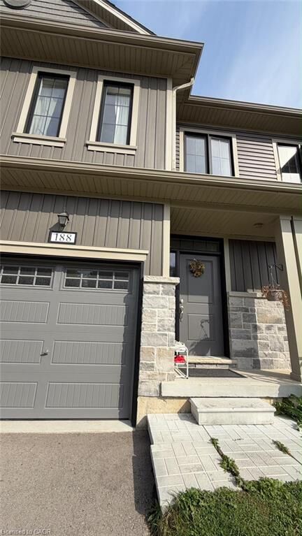 Property Photo:  118 Street Street  ON N0M 2M0 