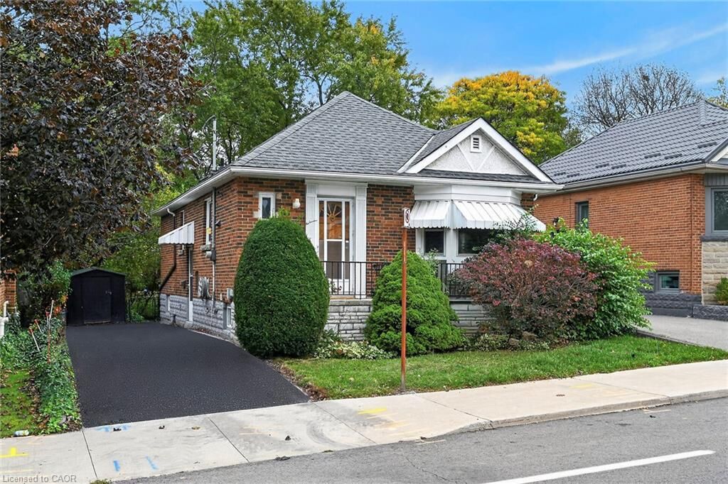 Property Photo:  603 Upper Wentworth Street  ON L9A 4V1 