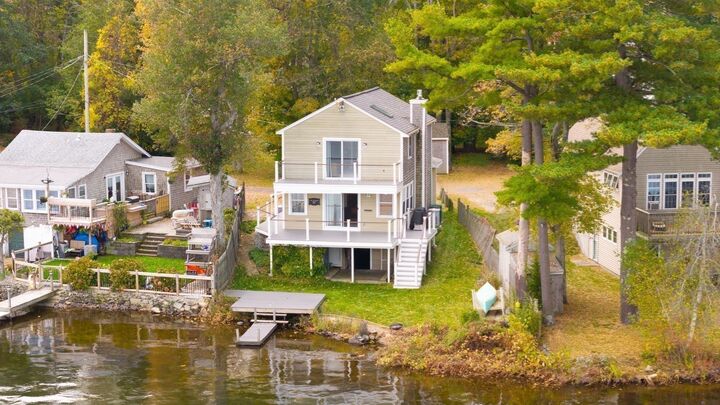 Property Photo:  7 Deveuve Ln  MA 02359 