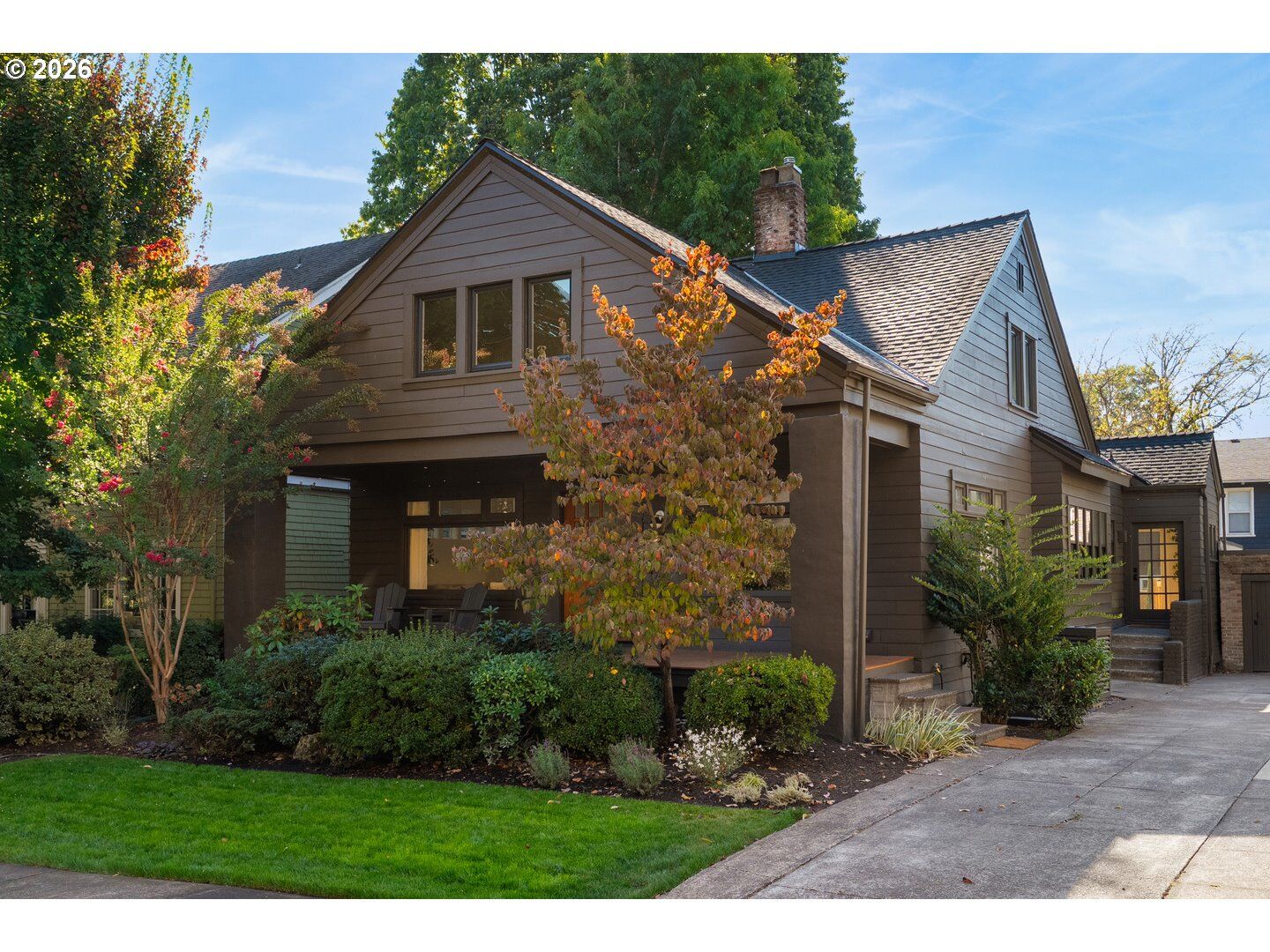 Property Photo: 4006 NE Flanders St OR 97232