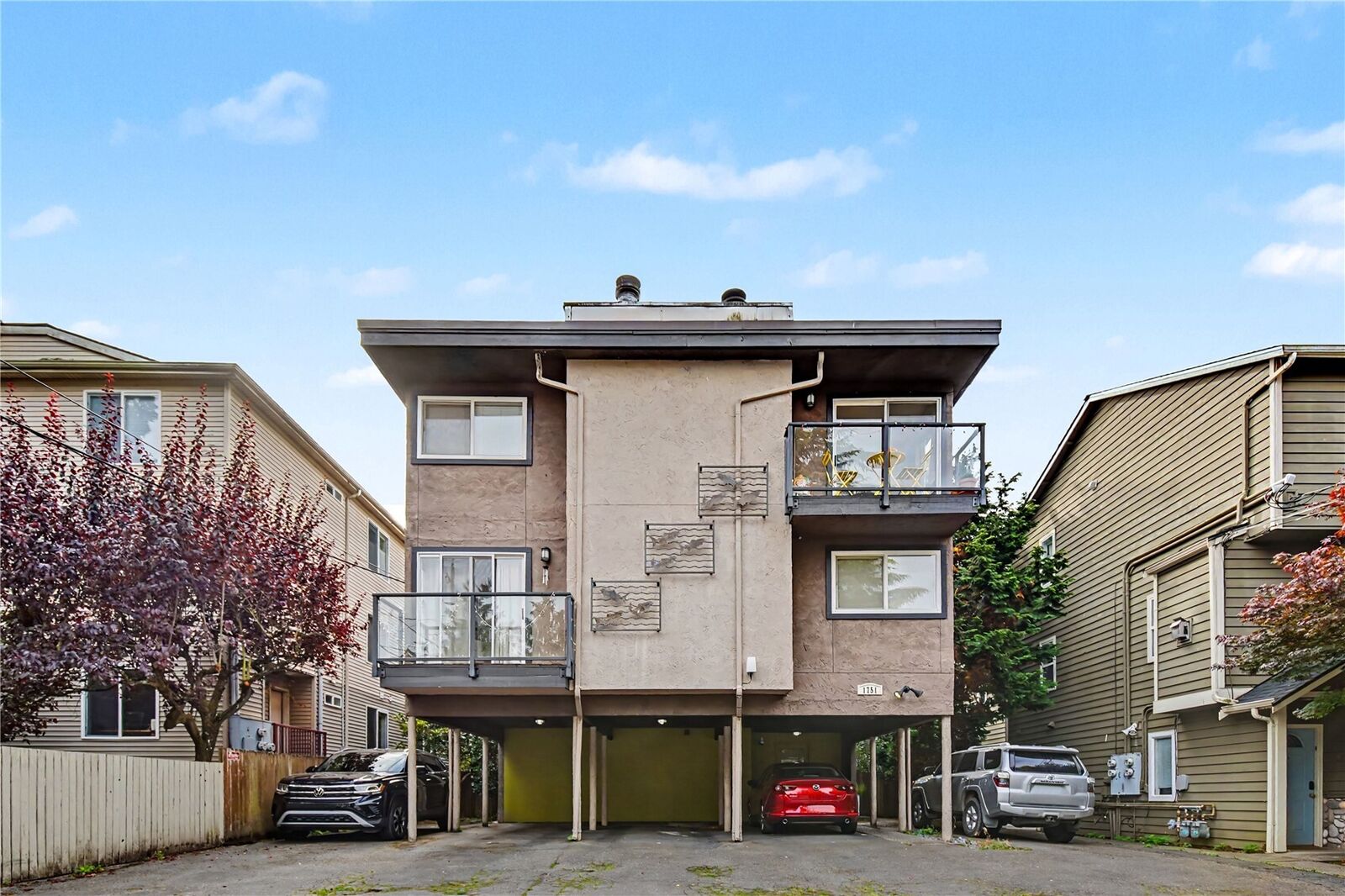 Property Photo: 1751 NW 58th Street 5 WA 98107