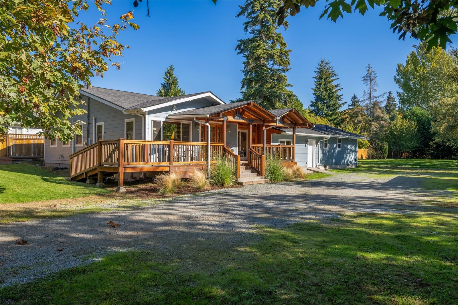 Property Photo:  9920  28th Avenue SW  WA 98126 