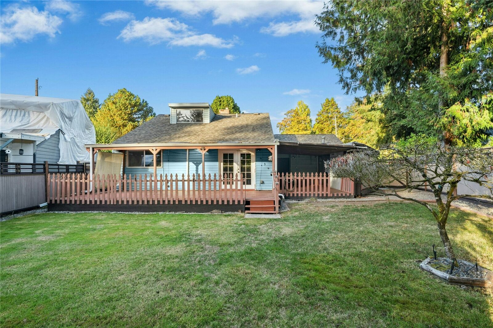 Property Photo:  103 SW 130th Street  WA 98146 