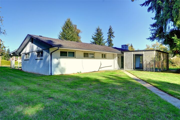 Property Photo:  5616  132nd Street NE  WA 98271 