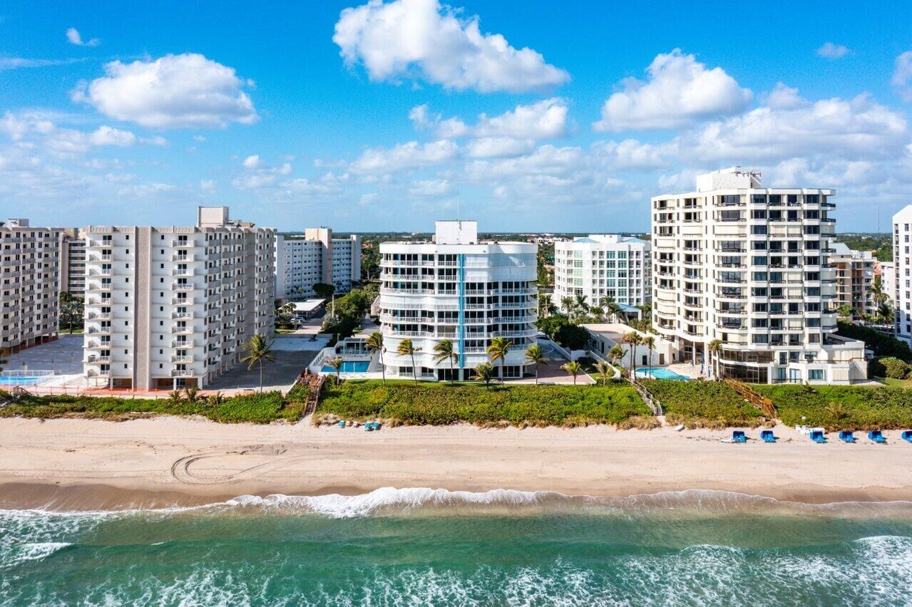 Property Photo:  3211 S Ocean Boulevard 402  FL 33487 
