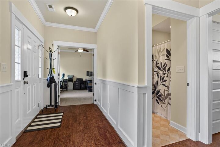 Property Photo:  1201 Richwood Ave  VA 23323 