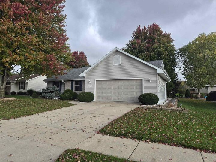 Property Photo:  3823 Sandhill Drive  WI 53546 