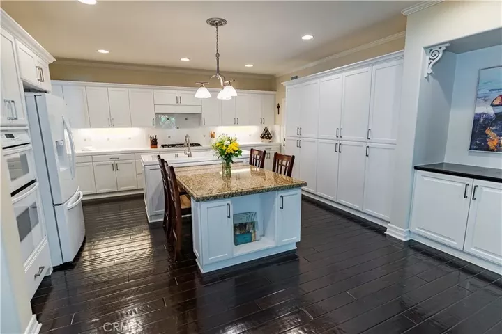 Property Photo:  24 Daisy Street  CA 92694 