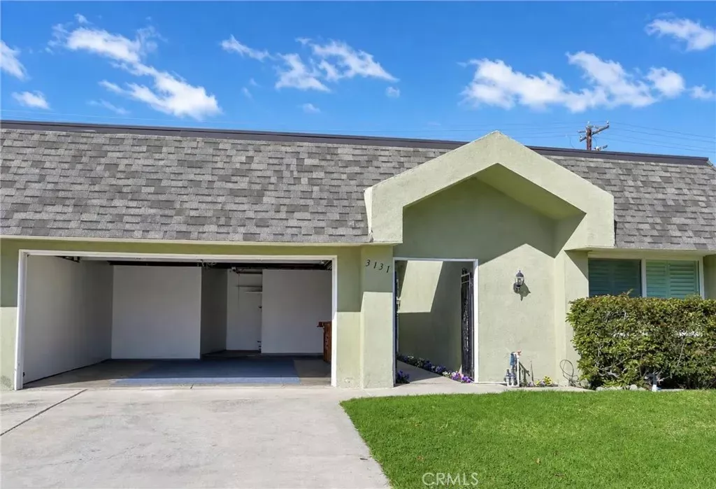 Property Photo: 3131 Coral CA 92626